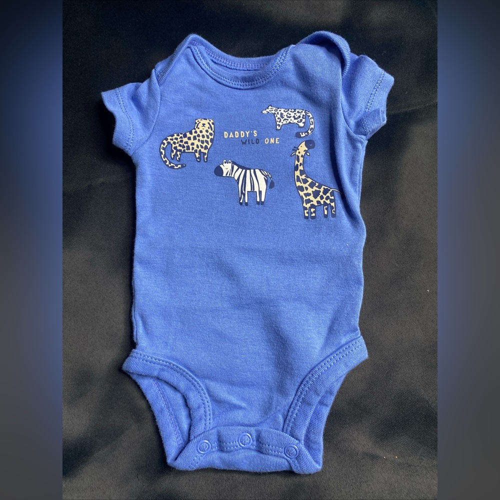 Carter’s Newborn Onesie (Daddy’s Wild One)